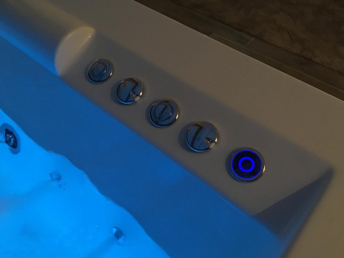Central Business Apartments Jacuzzi Belgrade Luaran gambar