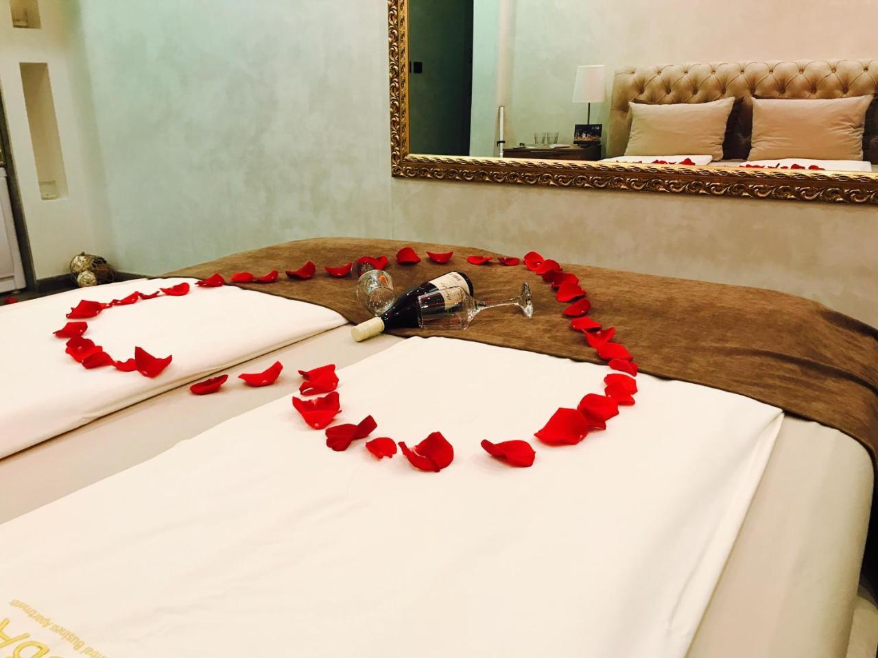 Central Business Apartments Jacuzzi Belgrade Luaran gambar